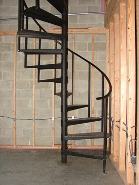 adjustable metal spiral staircase