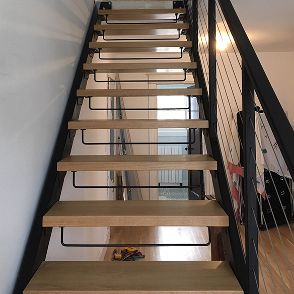 Side Stringer Straight Staircase