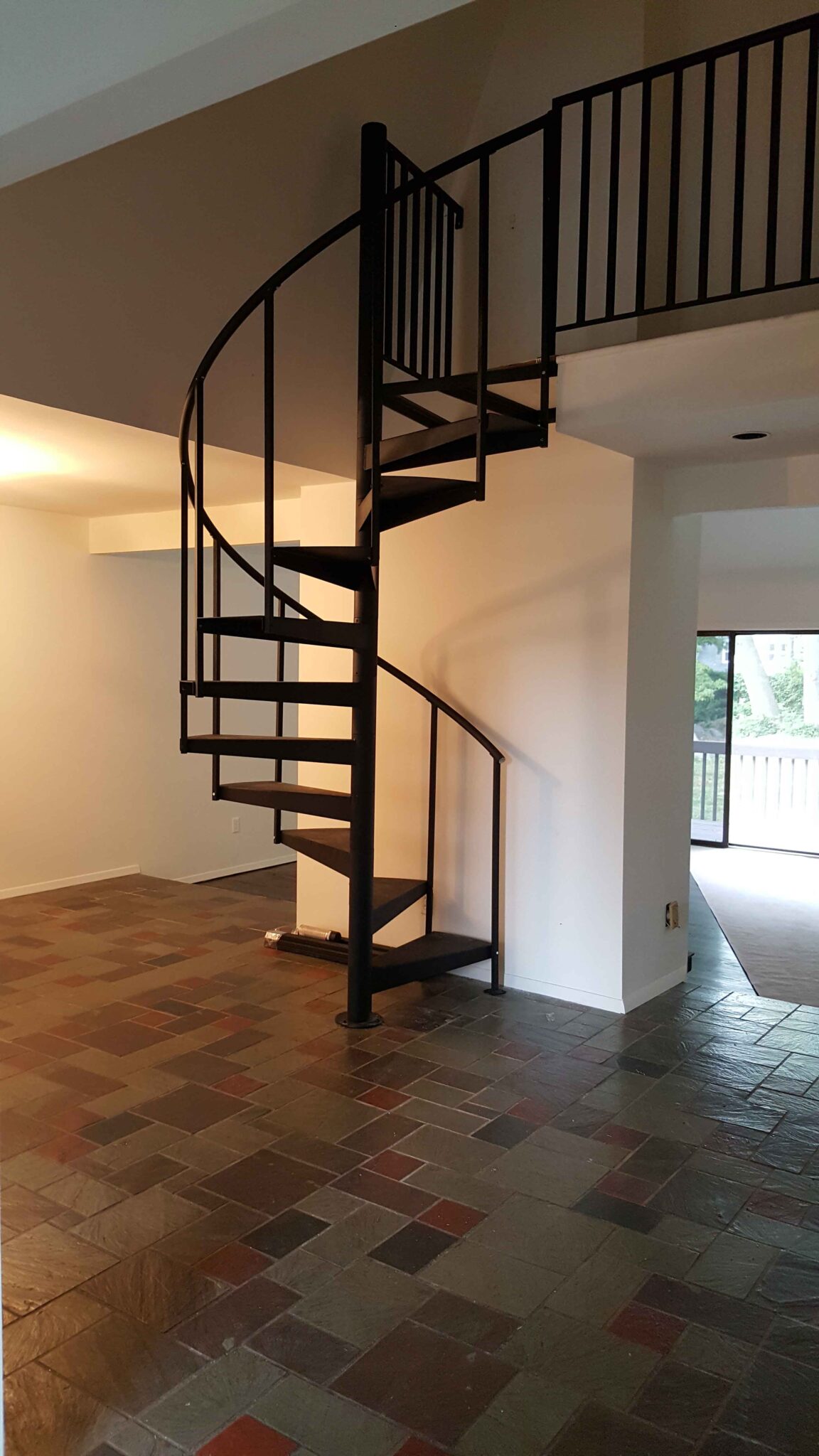 Spiral Staircase: Open Riser Stairs in CT and NYC | Acadia Stairs