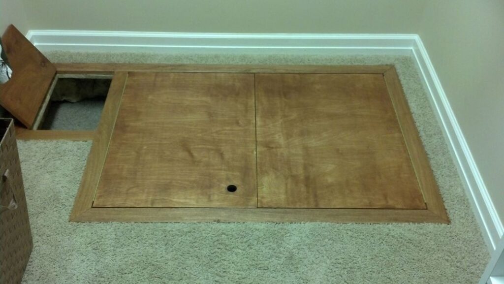 Floor Hatch 